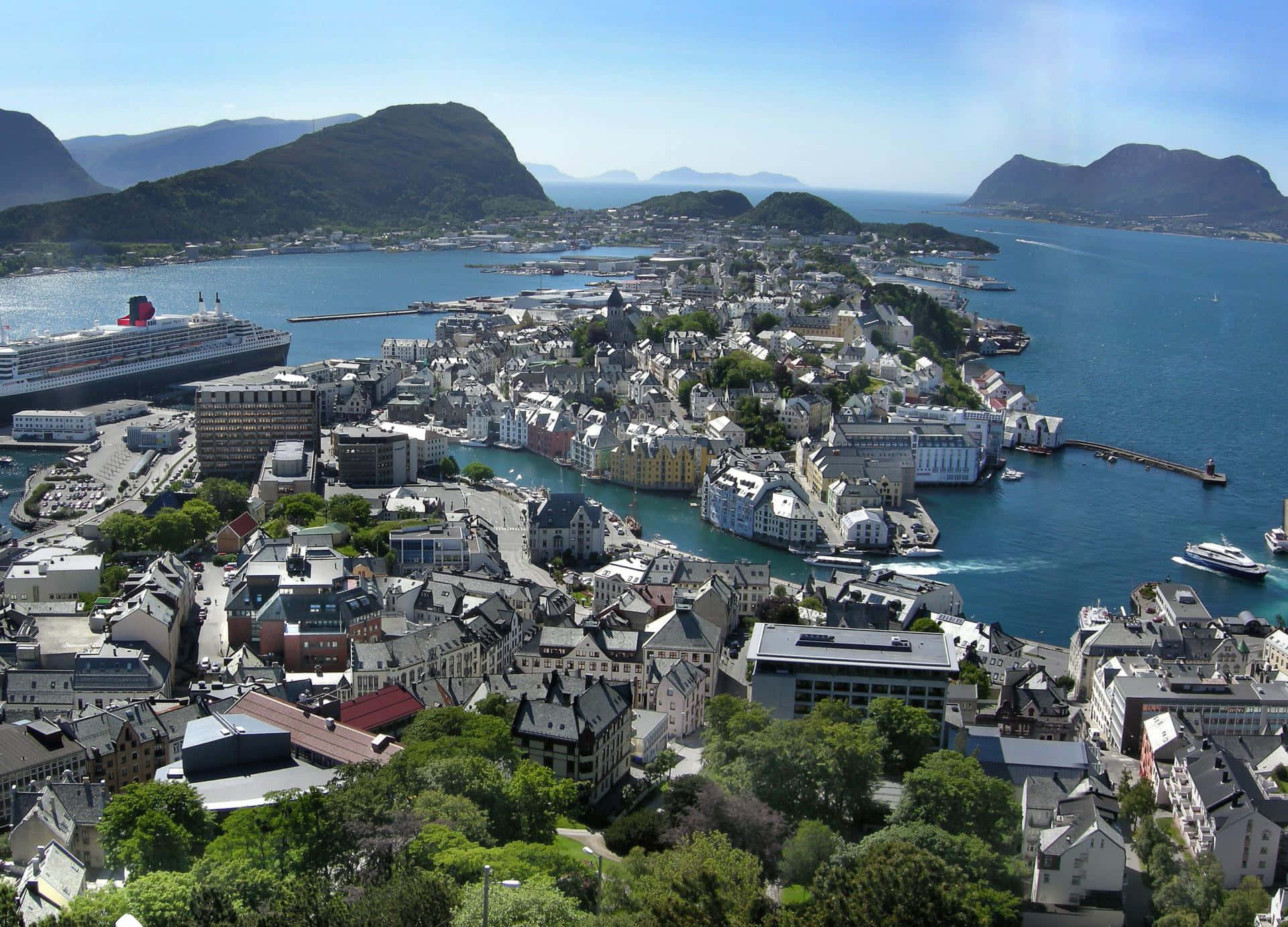 Alesund Norway Coastal View Wallpaper