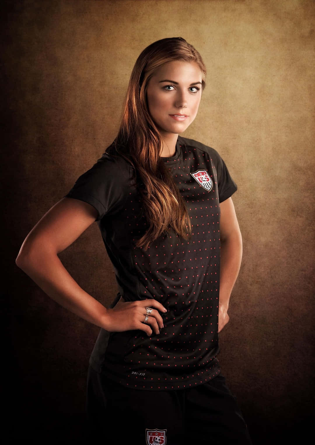 USWNT/ Alex Morgan, kicking off the game with a baller degree of finesse.