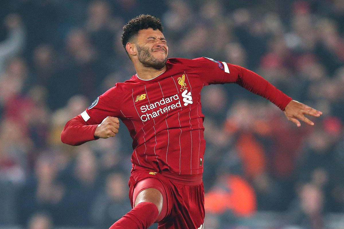 Alex Oxlade-chamberlain Jumping In The Air Wallpaper