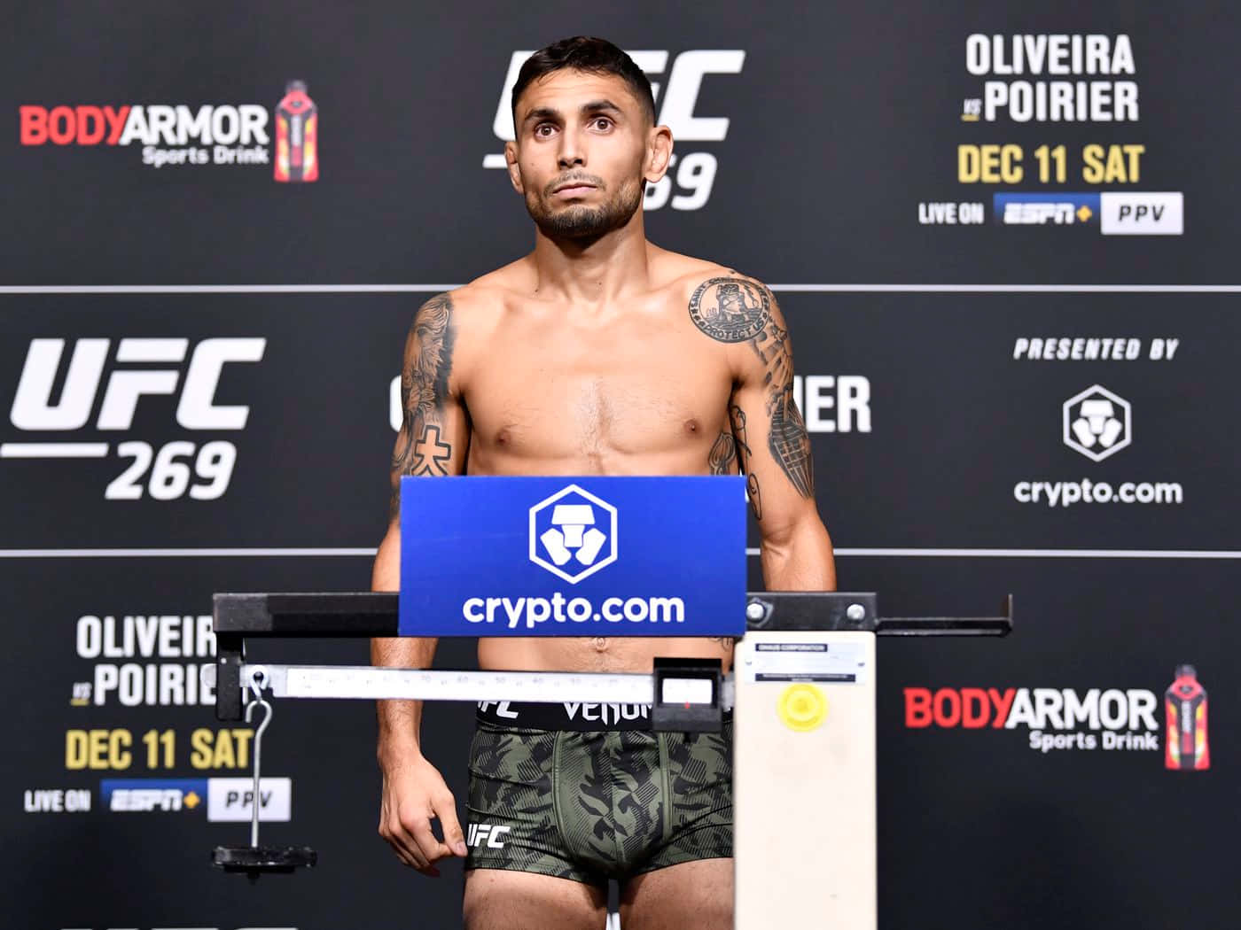 Alex Perez during ceremonial weigh-in, UFC Fight Night Wallpaper