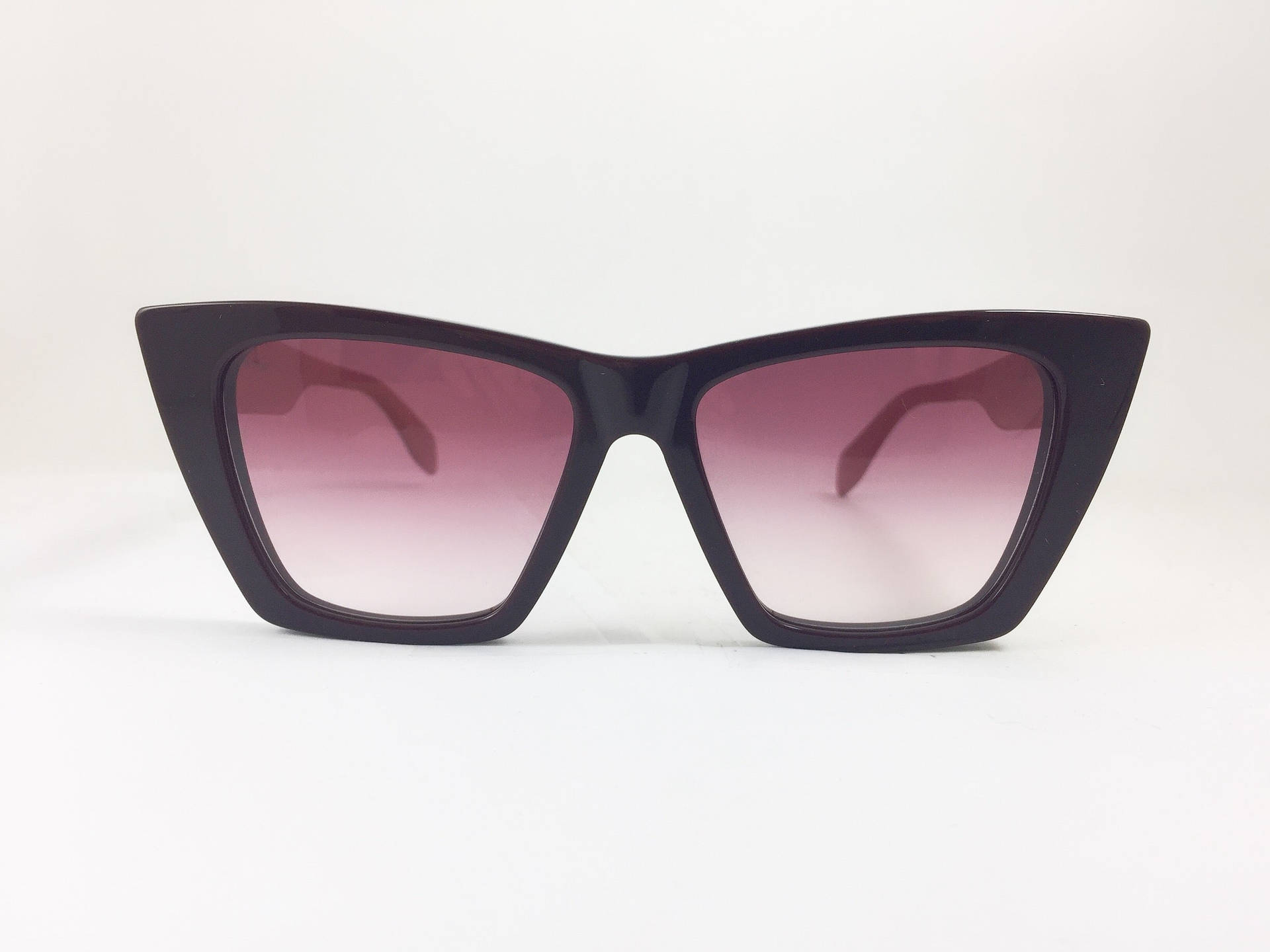 Alexander Mcqueen Fashion Sunglasses Retro Cat Eye Background