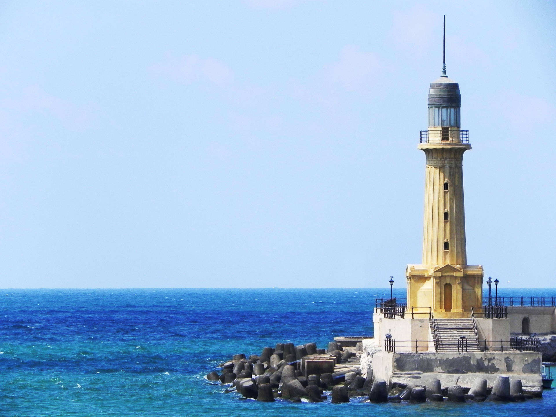 Alexandria Lighthouse And Ocean Wallpaper