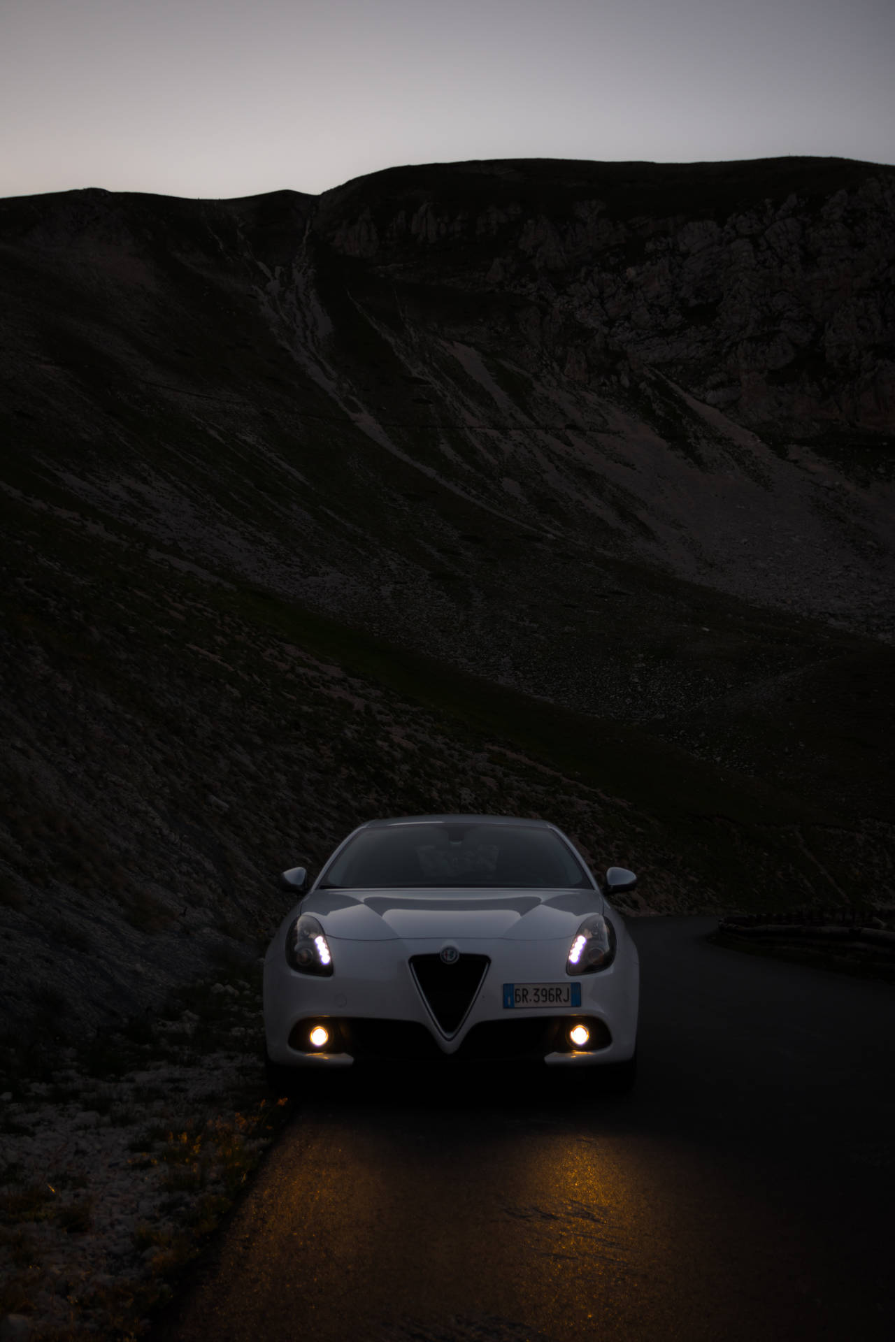 Alfa Romeo Giulietta Illuminated at Night Wallpaper