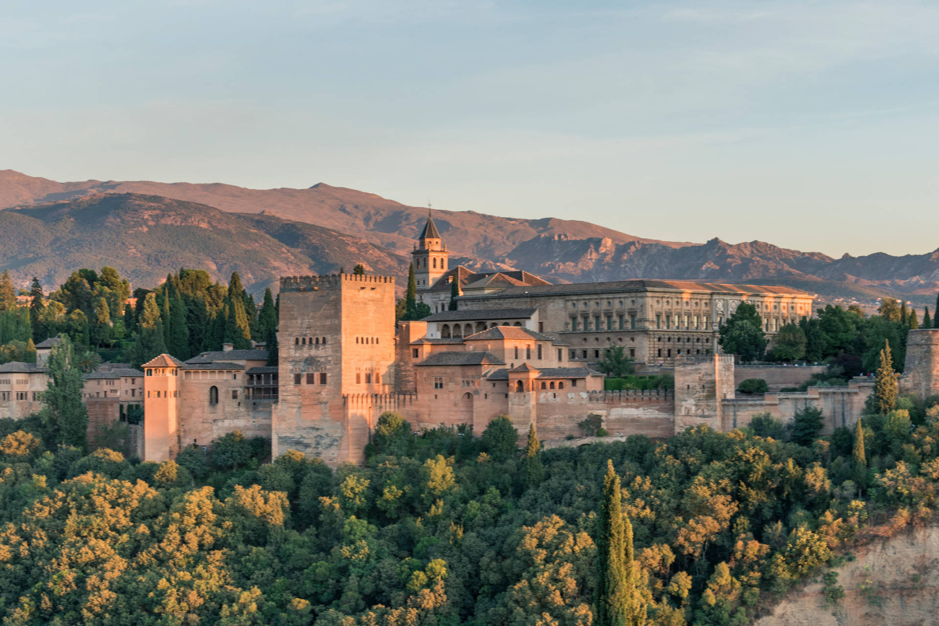 Atardeceren El Conjunto De La Alhambra. Fondo de pantalla