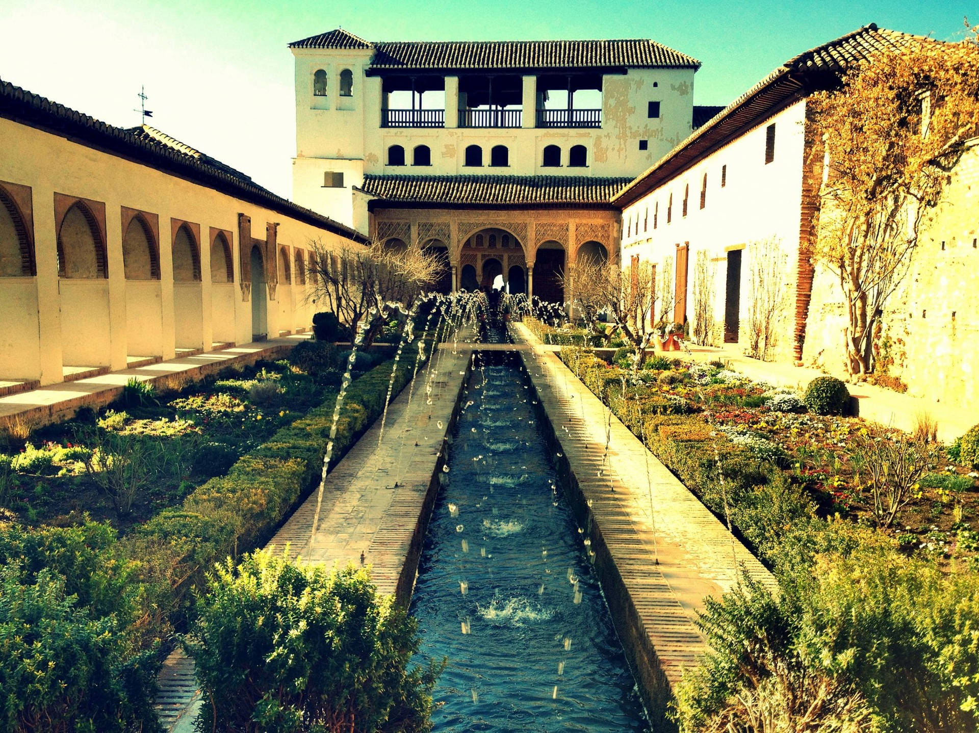 Alhambra Court Water Channel Wallpaper