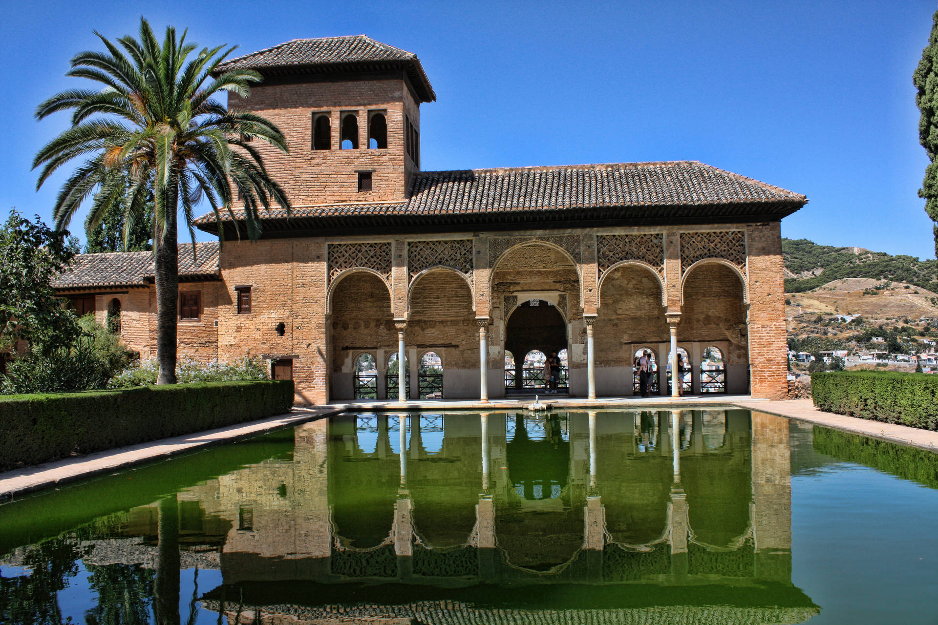Alhambragranada El Partal È Una Bellissima Immagine Per Sfondo Del Computer O Del Cellulare. Sfondo