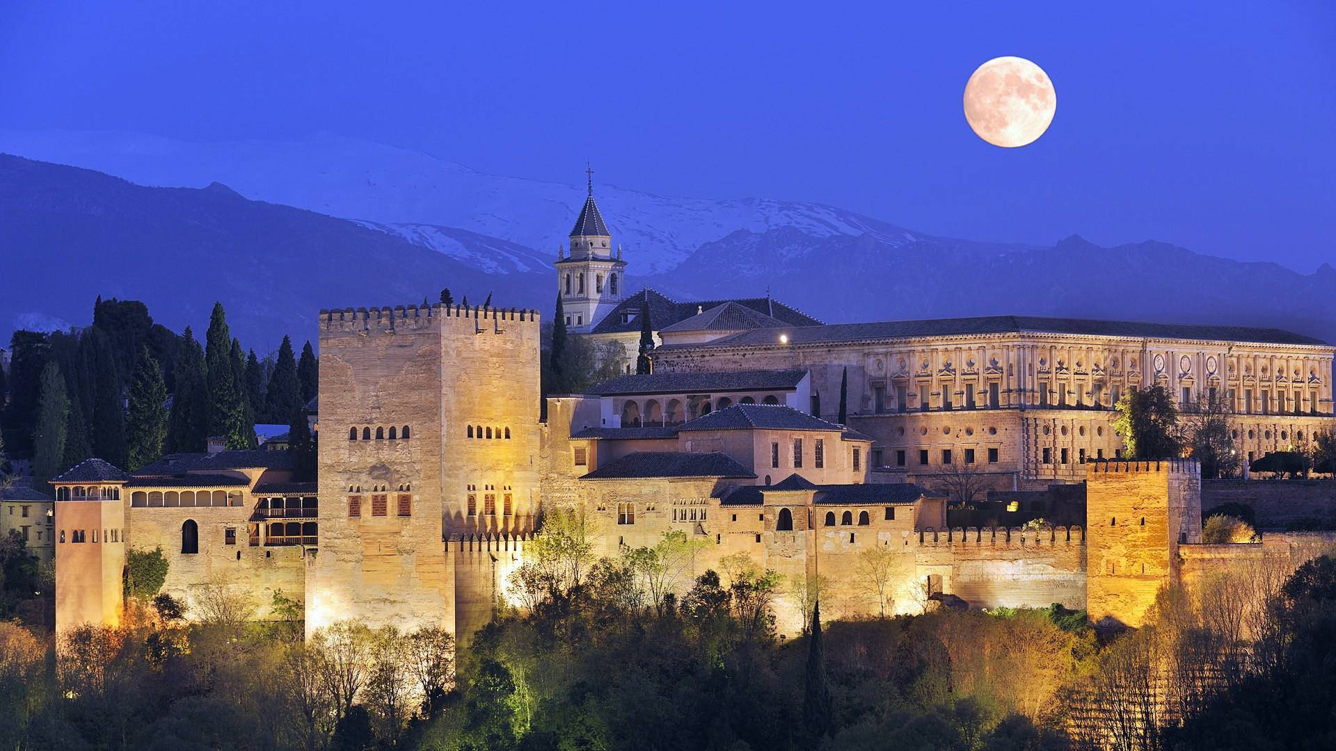 Alhambra Moon Night Sky Wallpaper