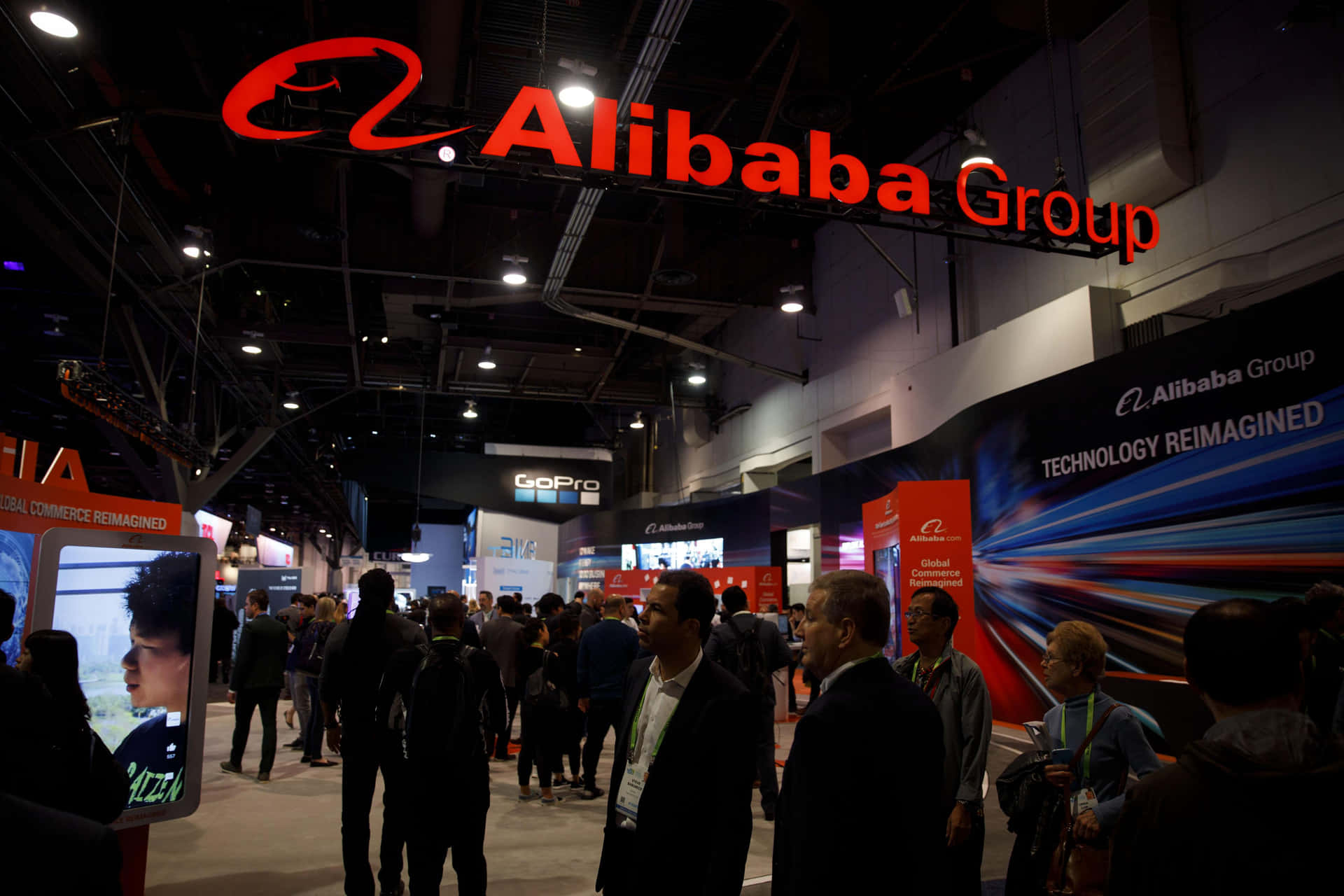 Abbracciandol'era Digitale Con Alibaba