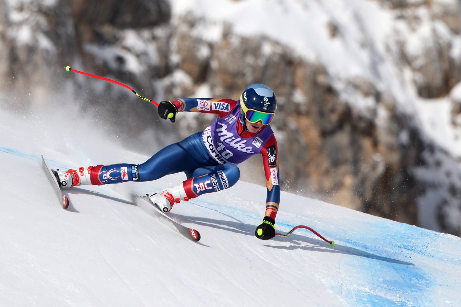 Alicemerryweather Bei Alpinem Skifahren Wallpaper