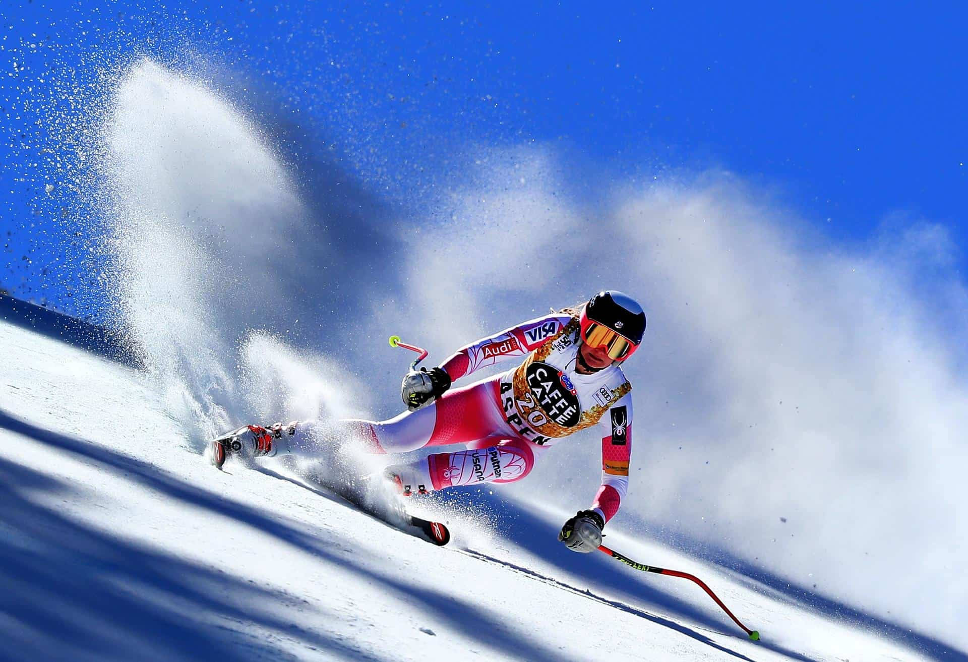 Alice Merryweather Alpine Skiing Snow Splashing Tapet Wallpaper