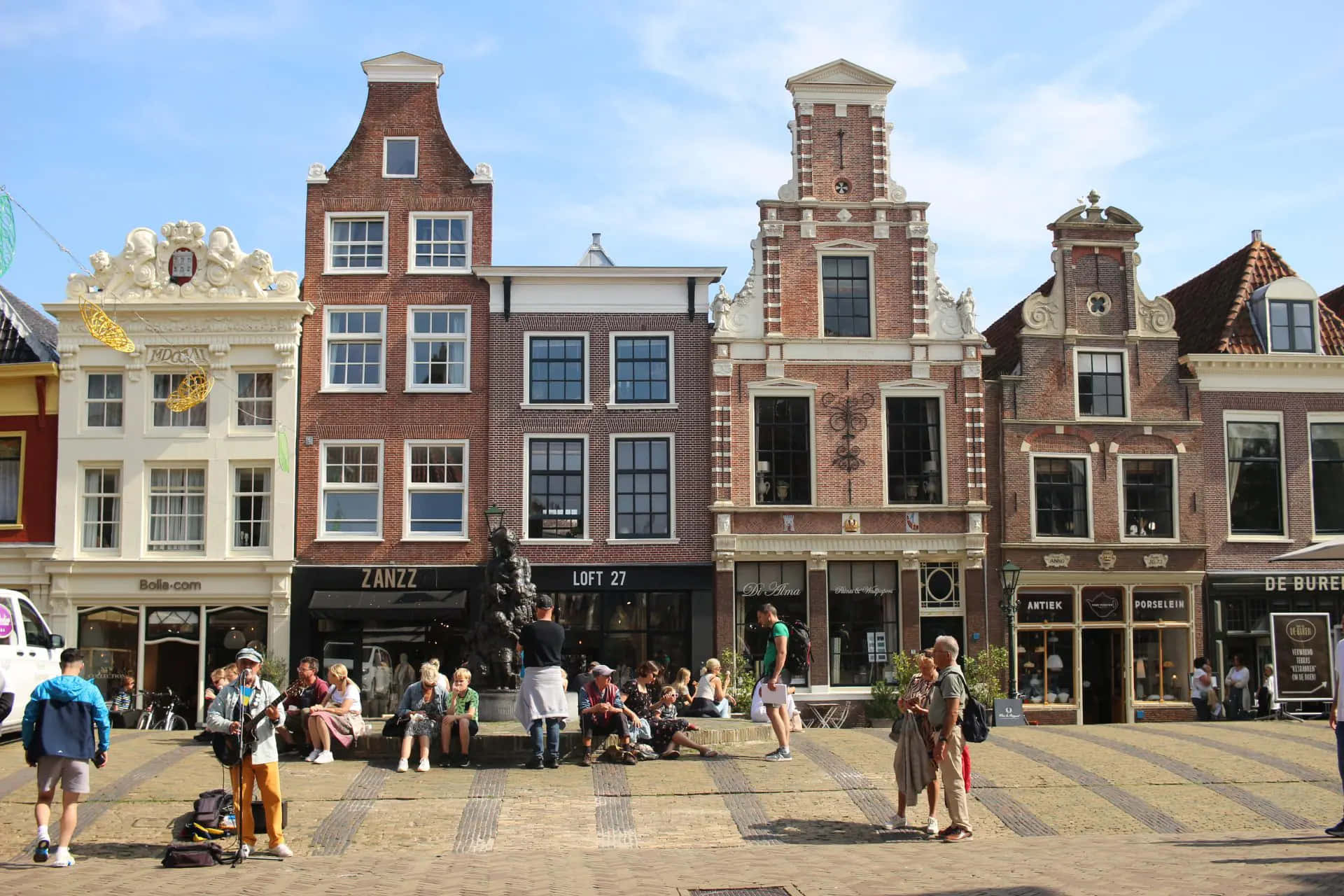 Alkmaar Historic Dutch Architecture Wallpaper