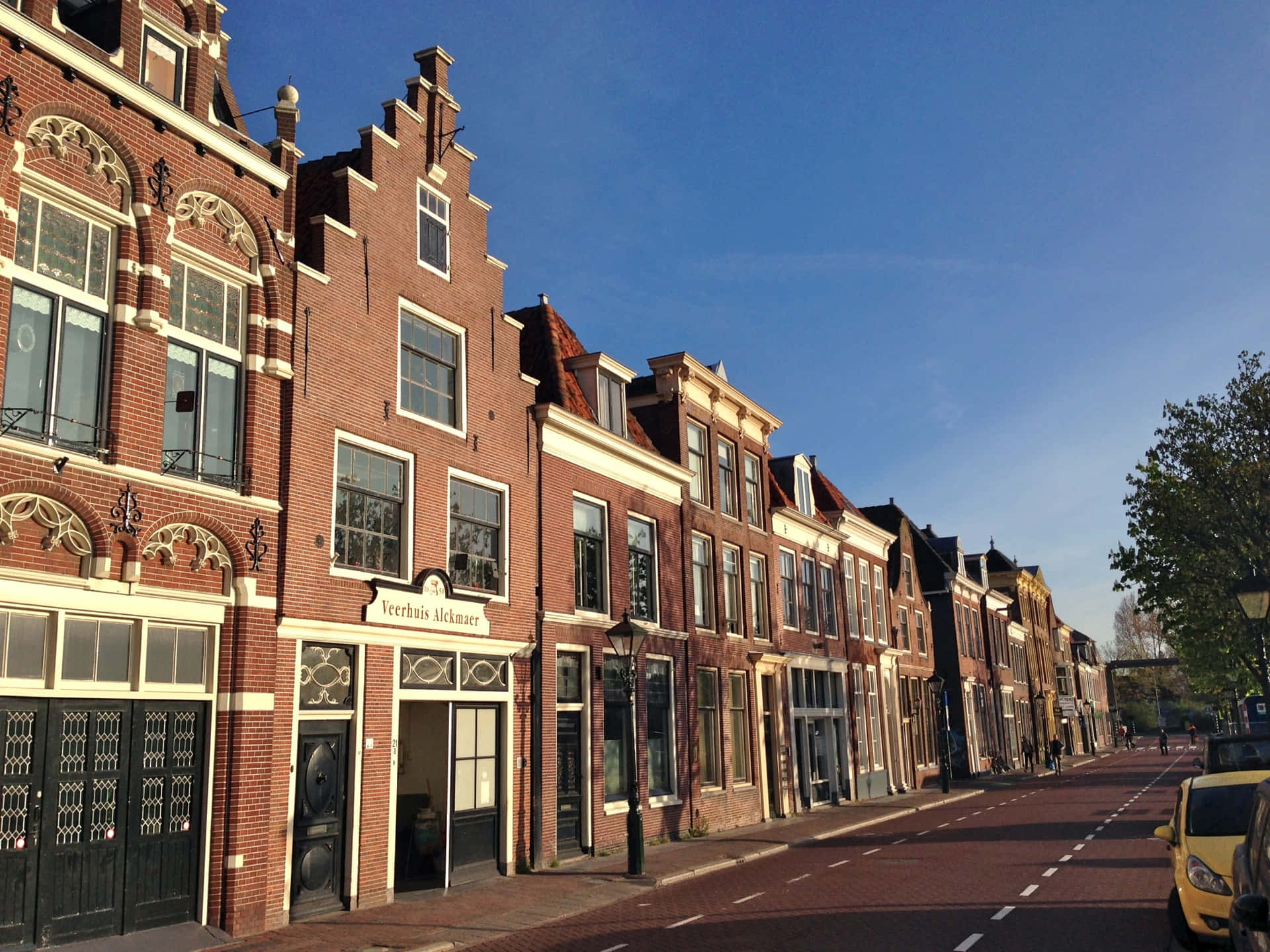 Alkmaar Historic Street View Wallpaper