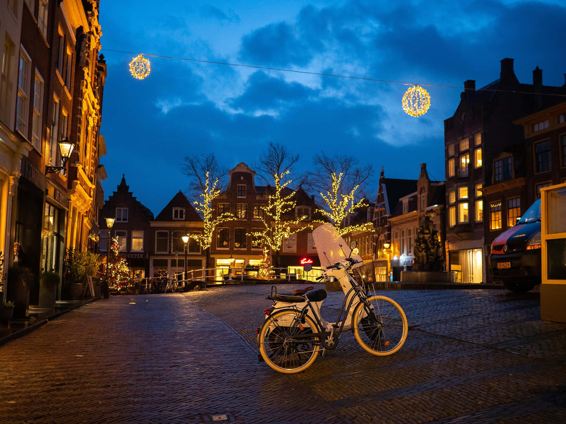 Alkmaar Holiday Lights Bicycle Evening Wallpaper