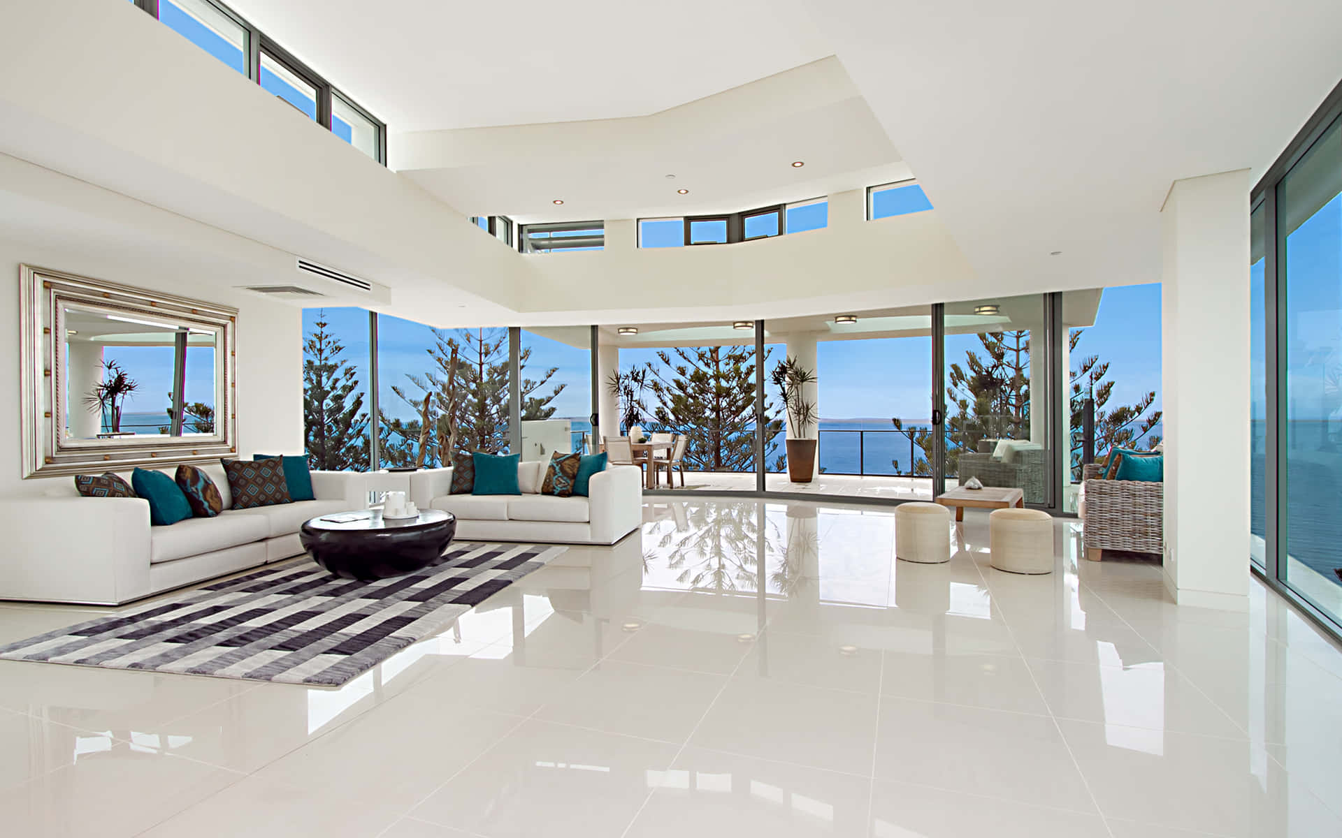 All White Luxury House Interior Picture