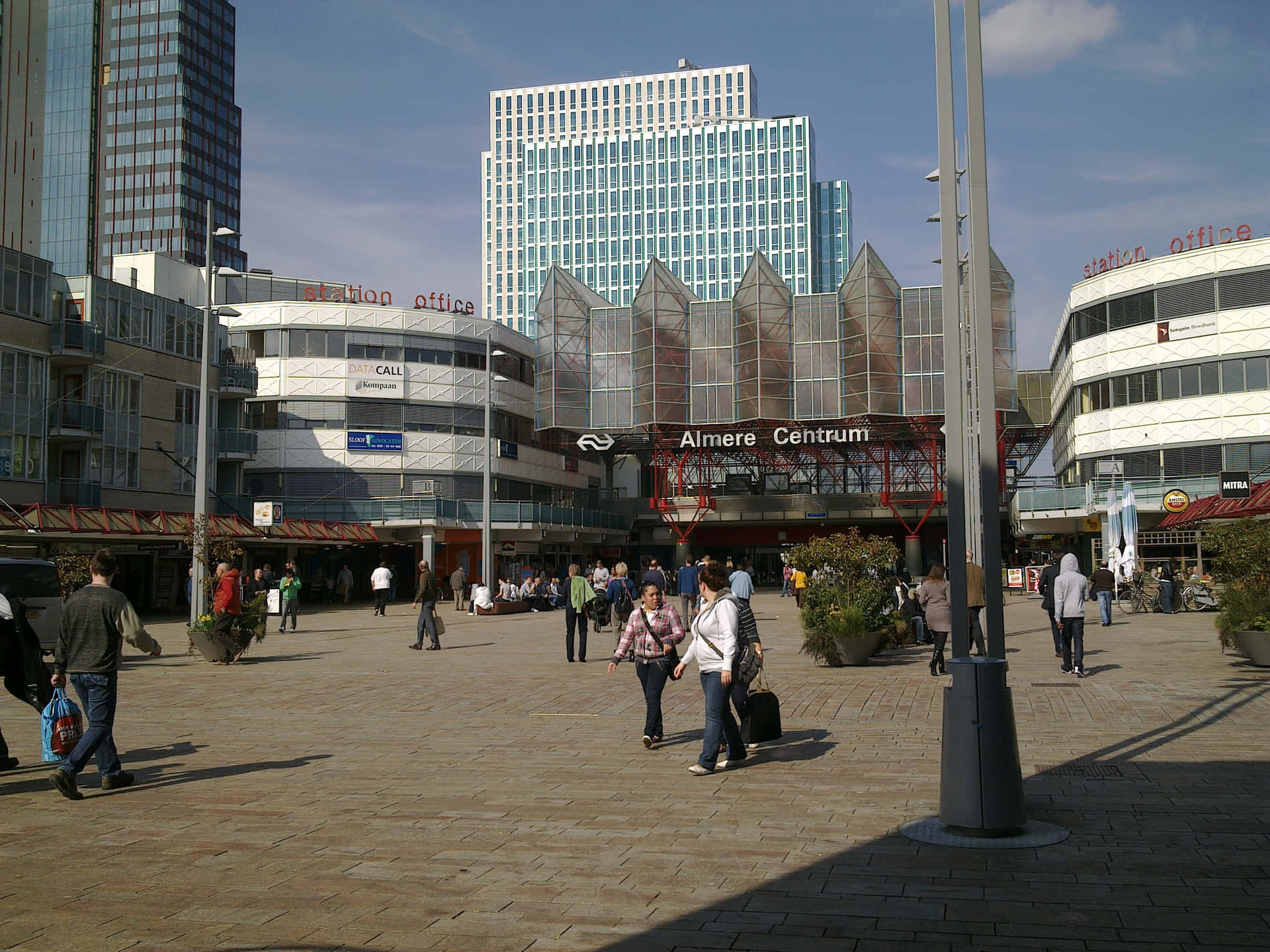 Almere Centrum Train Station Square Wallpaper