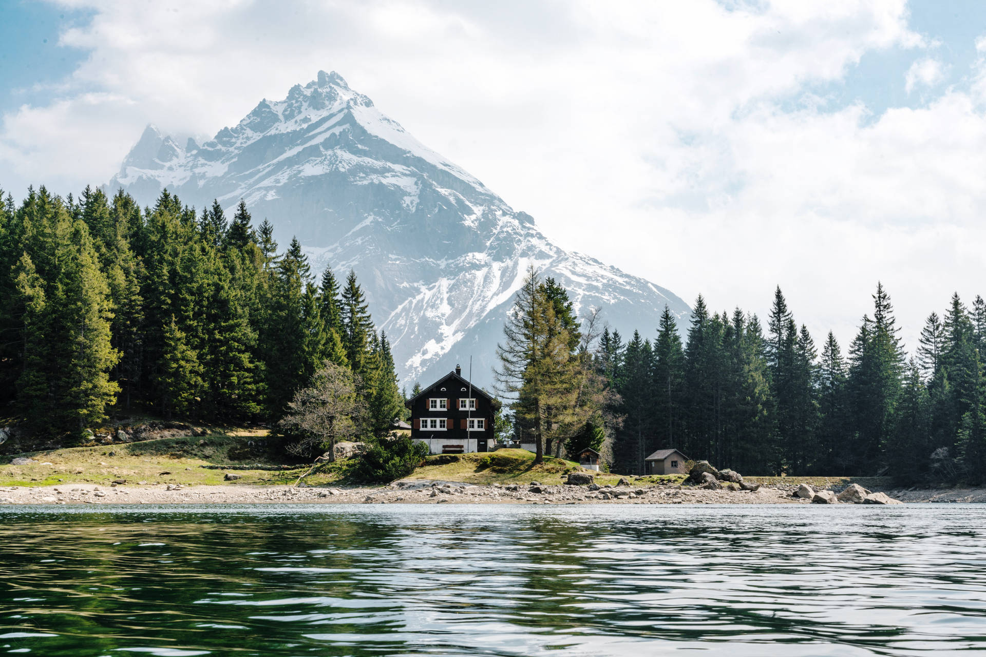 Alpine_ Lakefront_ House_with_ Mountain_ View.jpg SVG