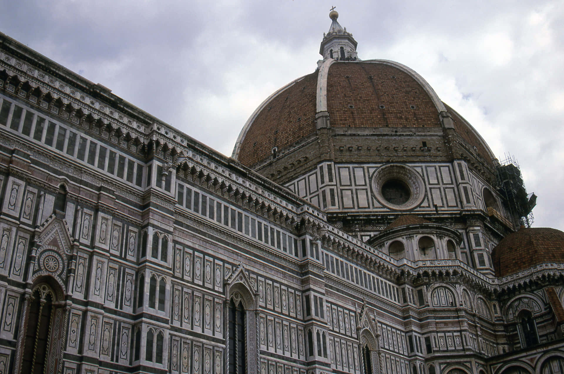 Arquiteturaincrível Da Catedral De Florença, Itália. Papel de Parede