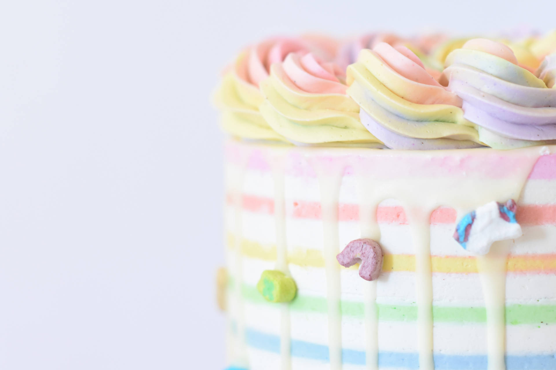 Amazing Rainbow Cake
