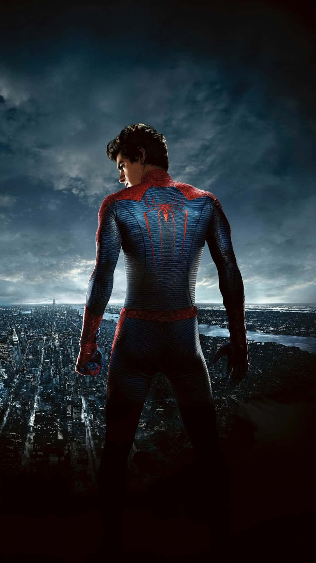 Få Webbed - Lås Kraftige Funktioner op med den Fantastiske Spider Man Iphone Baggrund Wallpaper