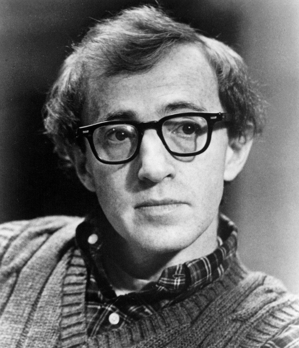 American Actor And Director Woody Allen In Annie Hall Movie Wallpaper