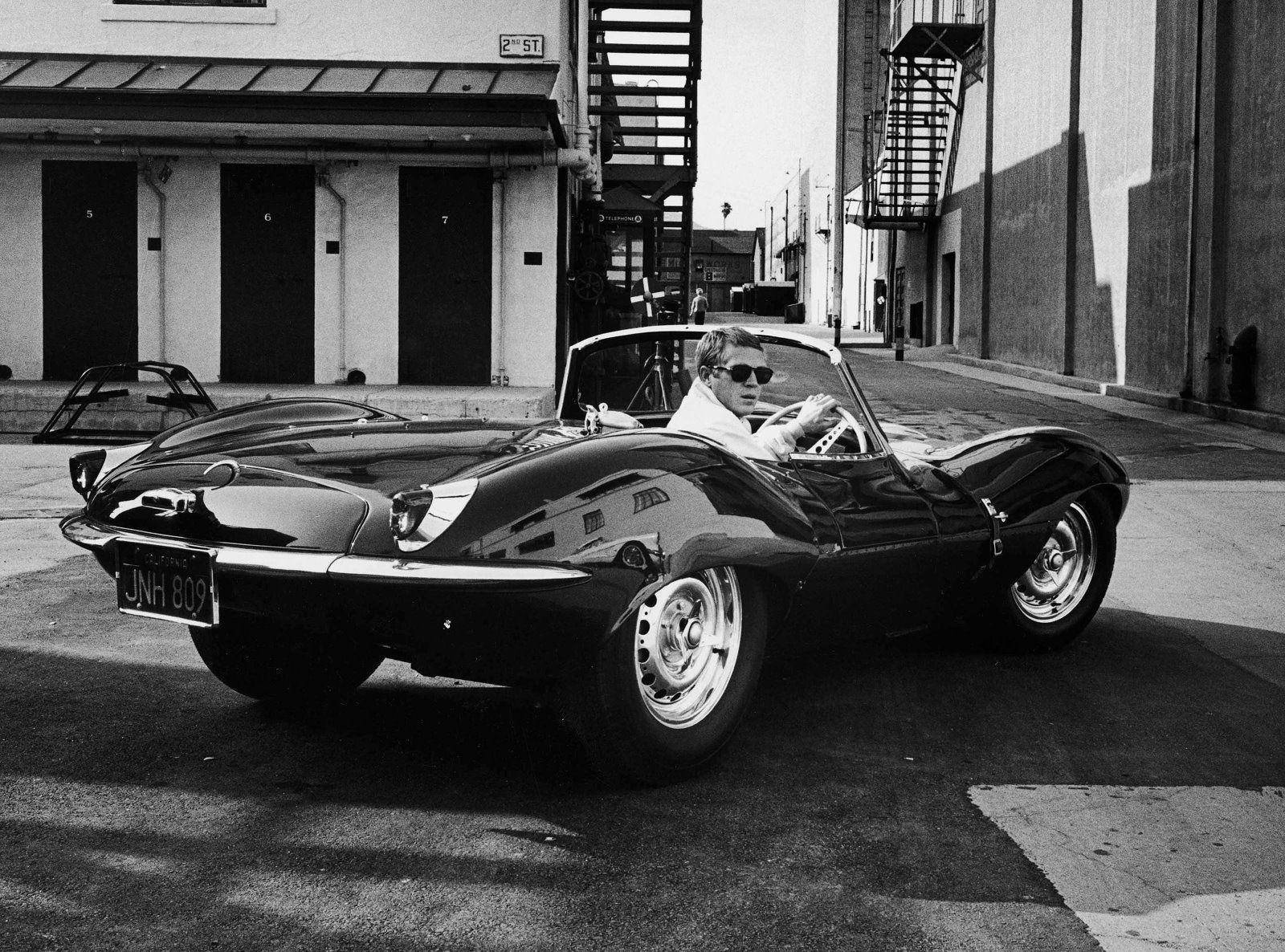 Amerikansk skuespiller Steve McQueen Jaguar XKSS. Wallpaper