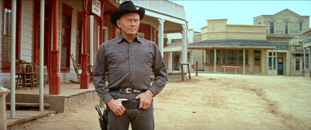 American Actor Yul Brynner The Gunslinger In Westworld Movie Wallpaper