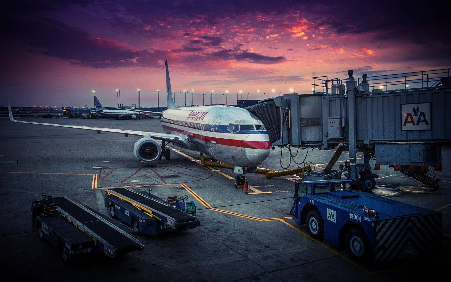 American Airlines With Purple Sunset Wallpaper