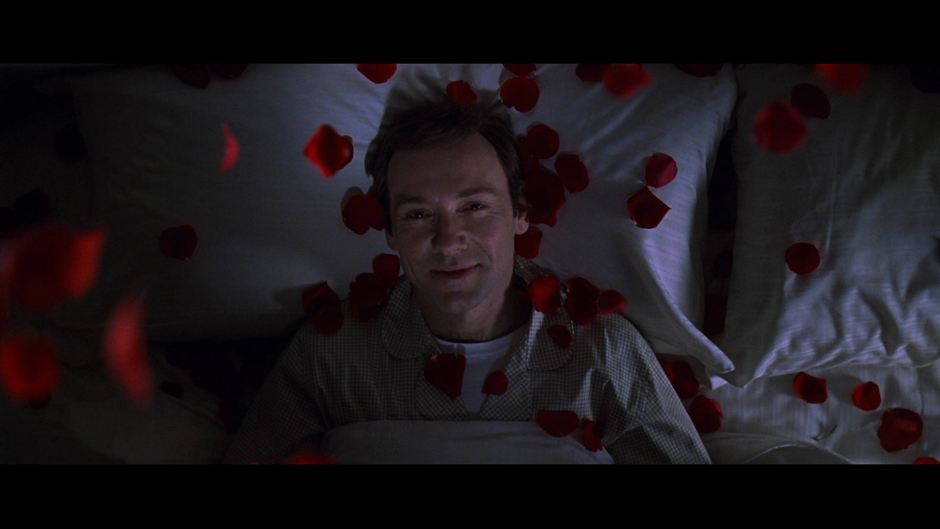 Acclaimed American actor Kevin Spacey in a scene from the movie American Beauty. Wallpaper