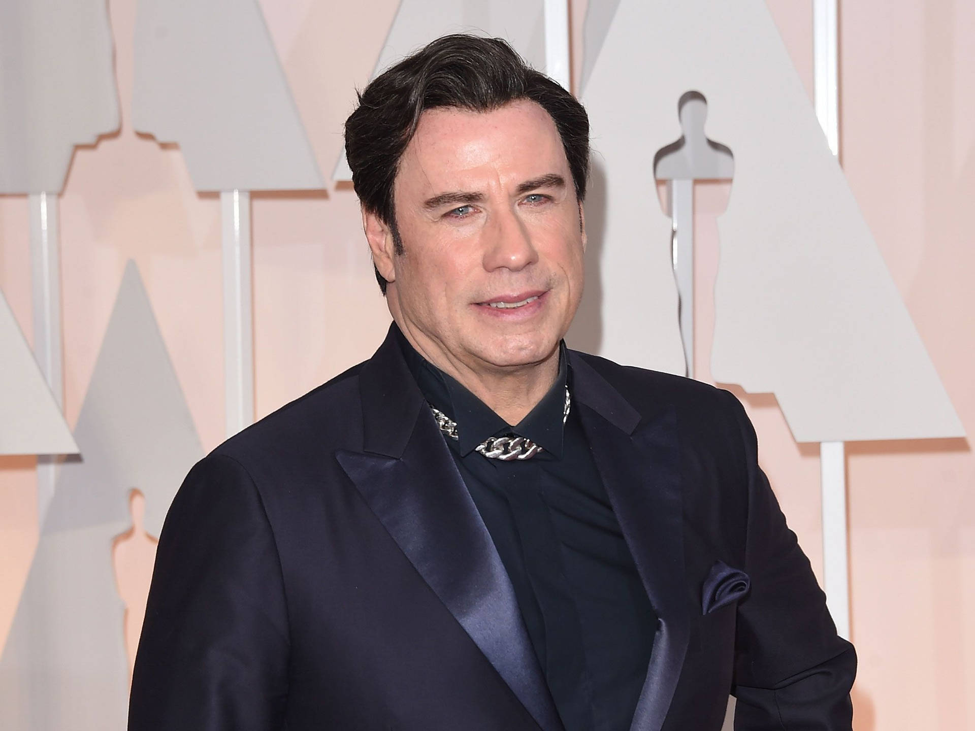 Amerikanischerprominenter John Travolta Wallpaper