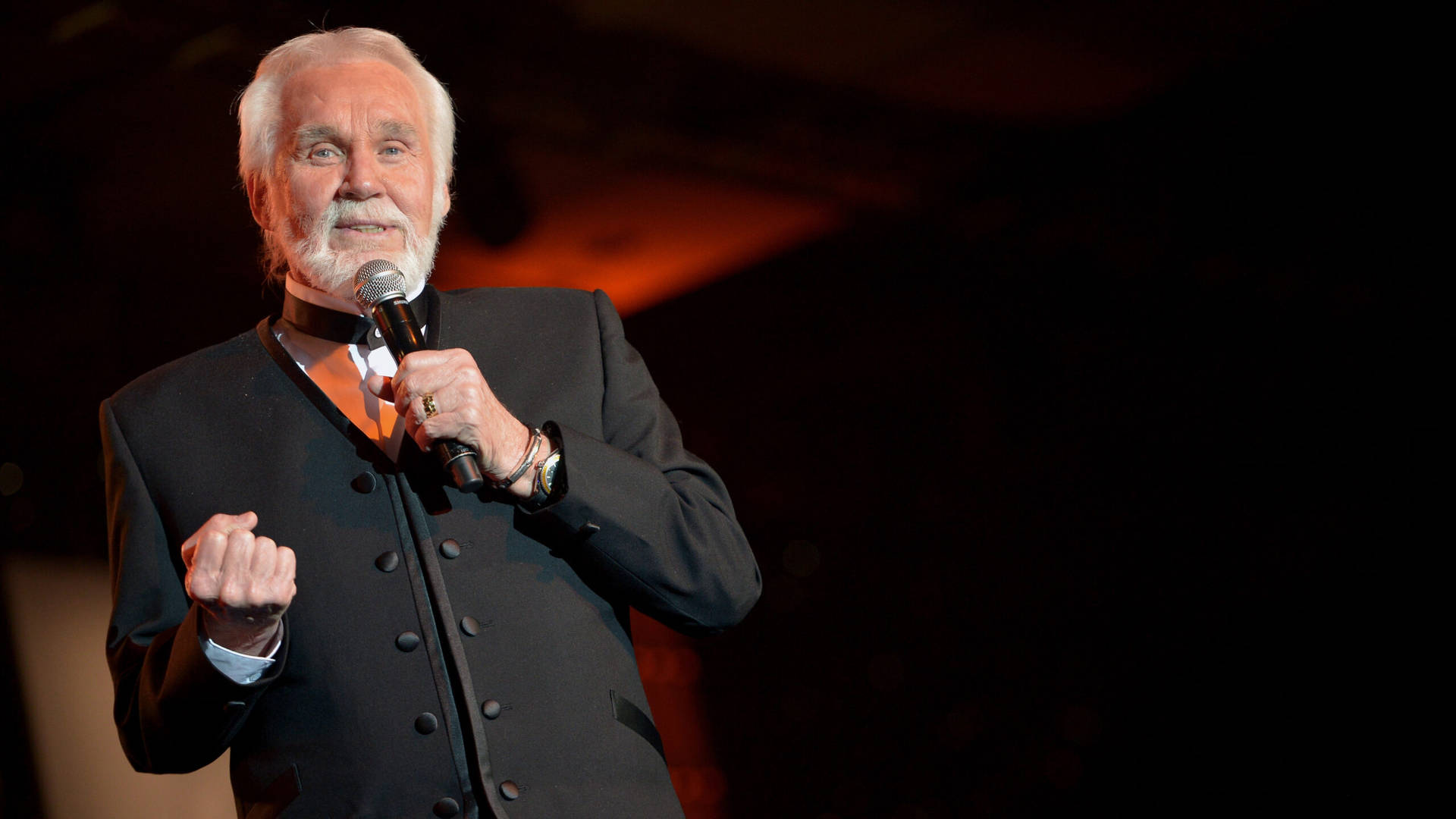 American Famous Songwriter Kenny Rogers Wallpaper