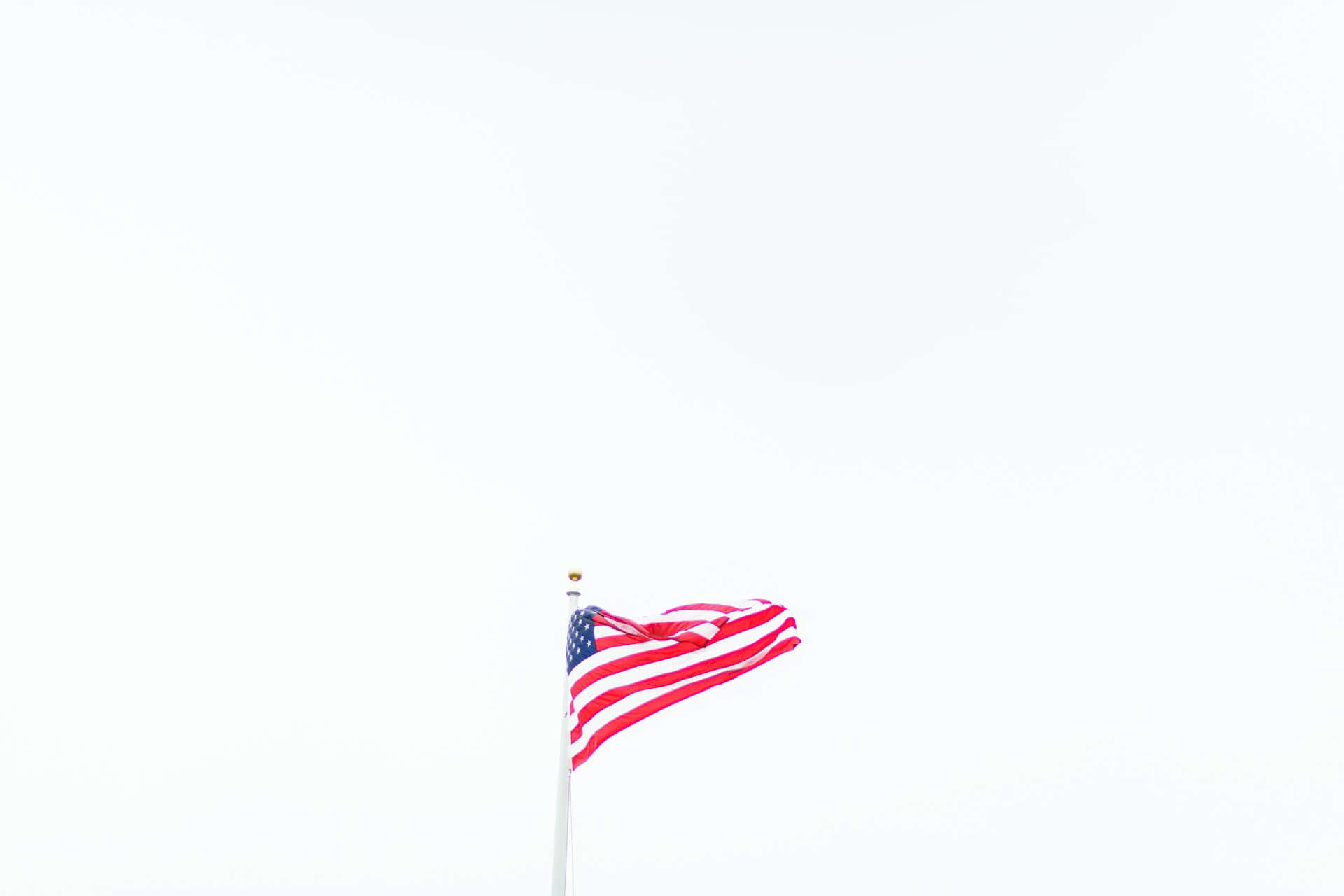 American Flag Minimalist Sky Wallpaper