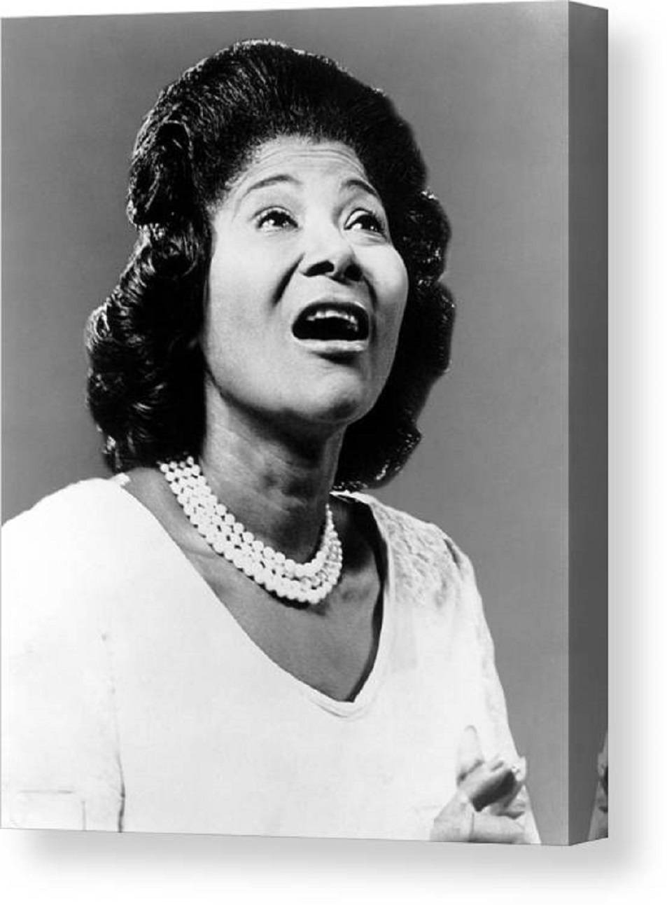 American Gospel Singer Mahalia Jackson Three Dimensional Portrait 1962 Wallpaper
