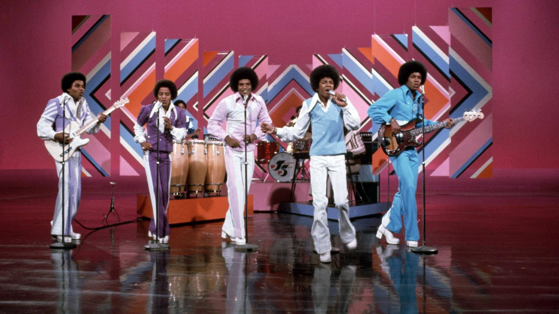 American Pop Band Jackson 5 1970 Performance Wallpaper