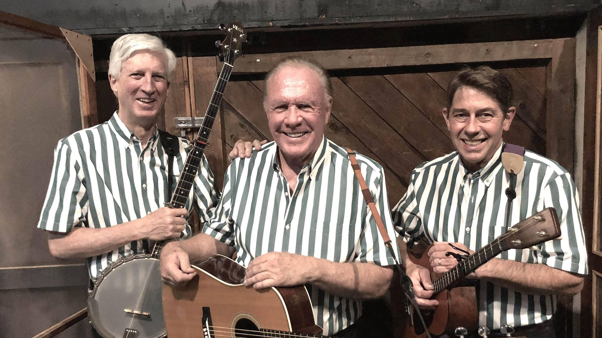 Iconic American Folk Group, The Kingston Trio Wallpaper