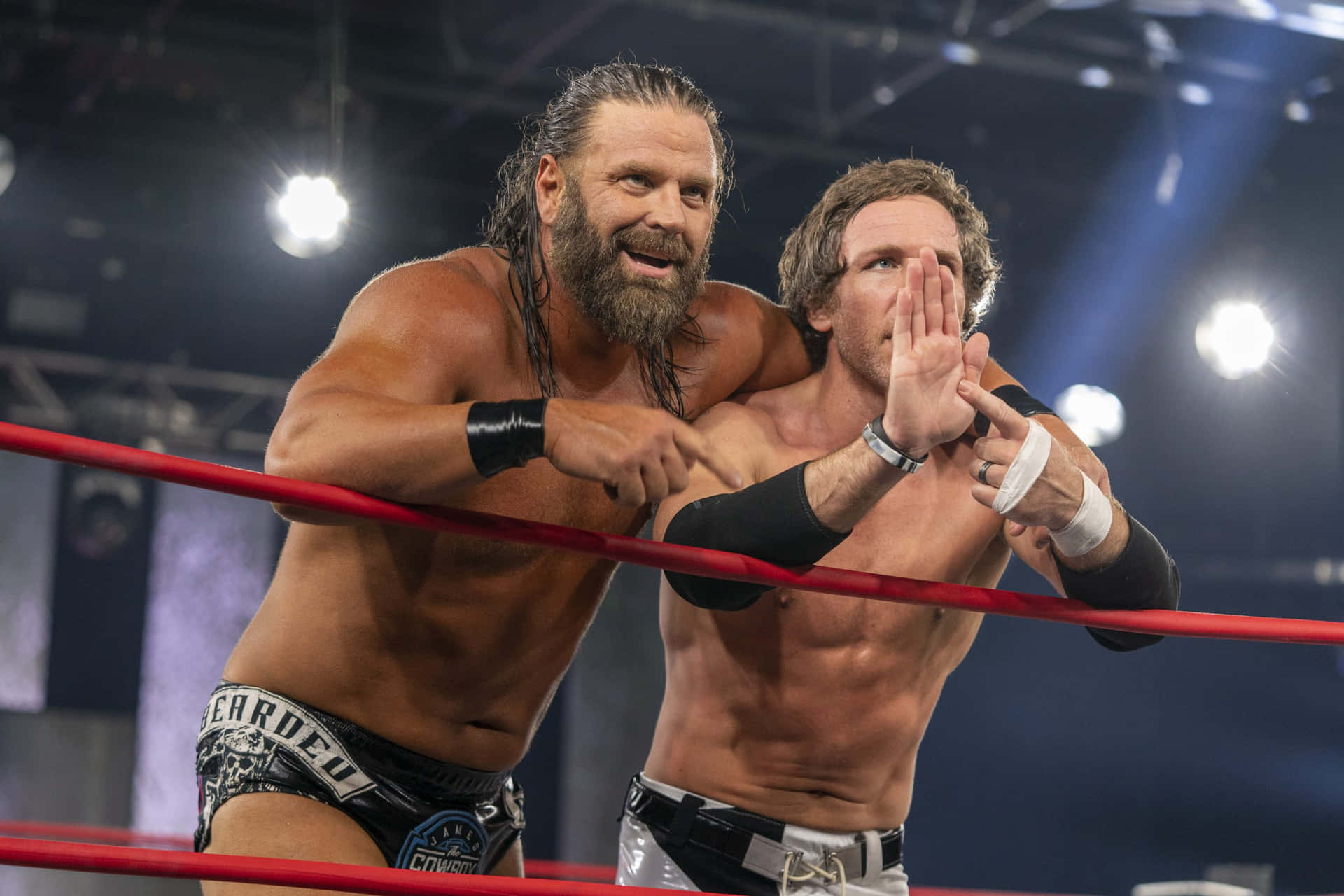 Wrestlerprofessionista Americano James Storm Con Chris Sabin Su Impact. Sfondo