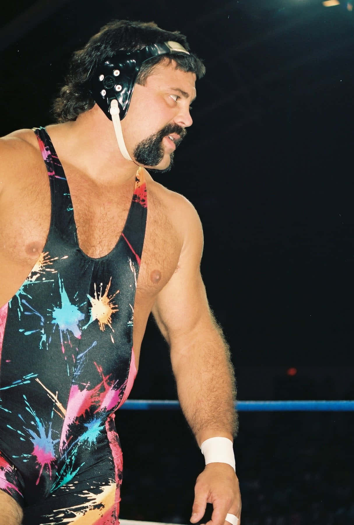 Lottatoreprofessionista Americano Rick Steiner Sul Ring Sfondo