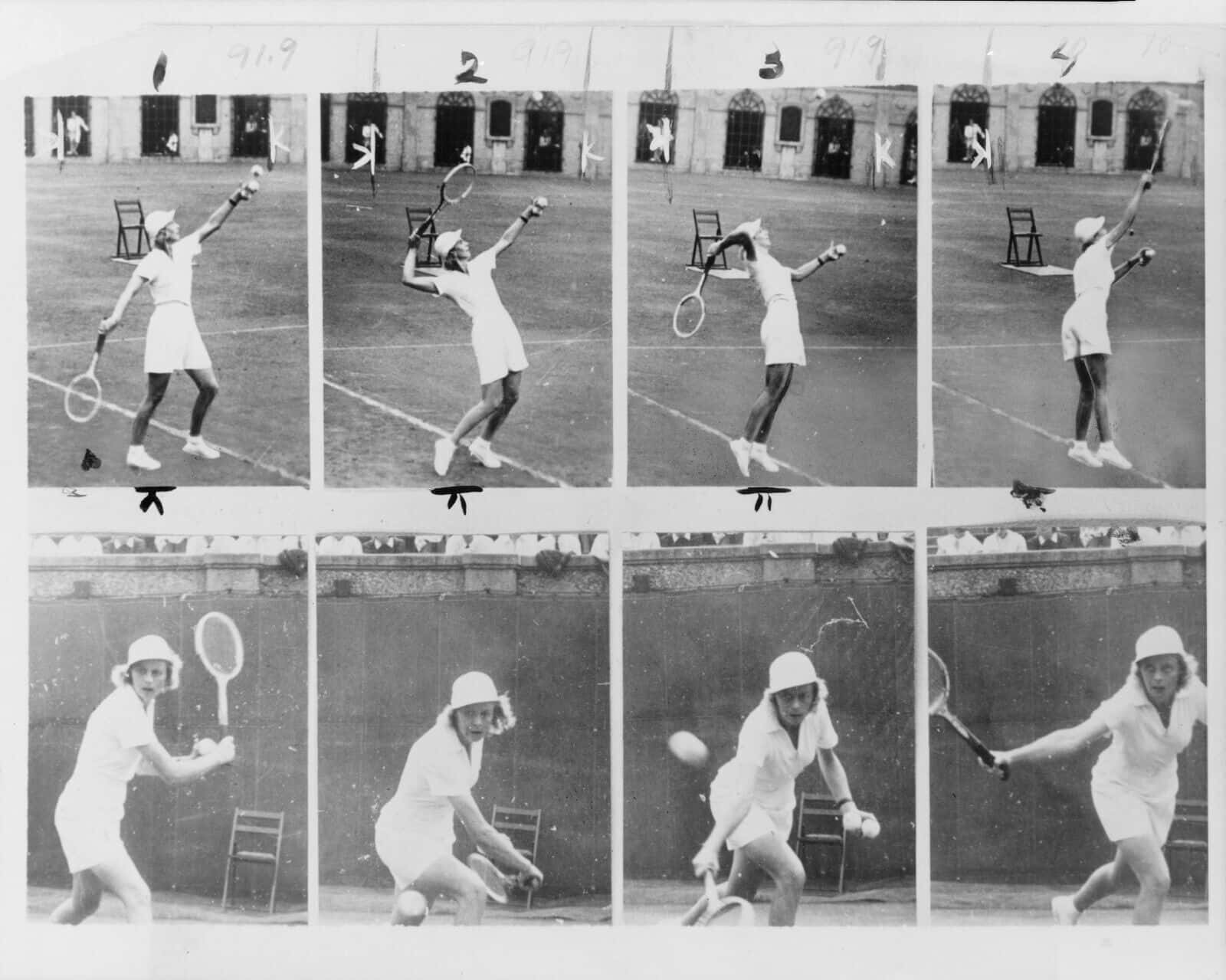 Jogadorade Tênis Americana Alice Marble De 1937 Em Um Collage De Saque E Backhand Para Papel De Parede De Computador Ou Celular. Papel de Parede
