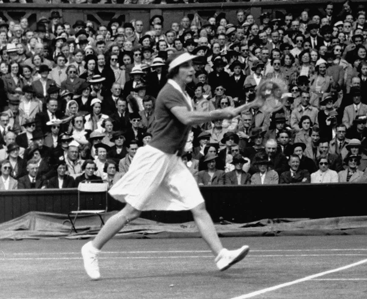 Leggendadel Tennis Americano Helen Wills A Wimbledon Nel 1938 Sfondo