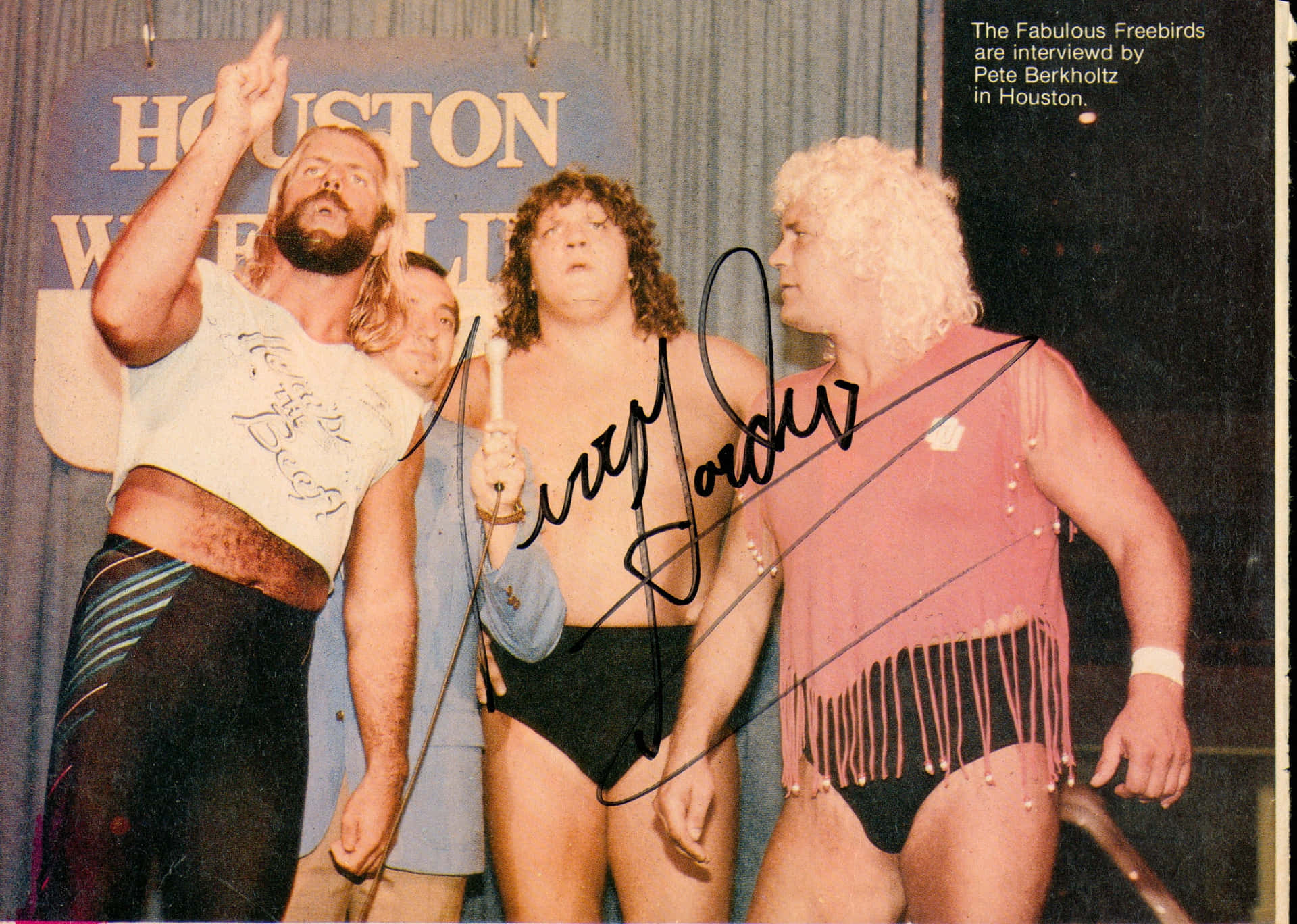 American Wrestler Terry Gordy Photograph With Signature Wallpaper