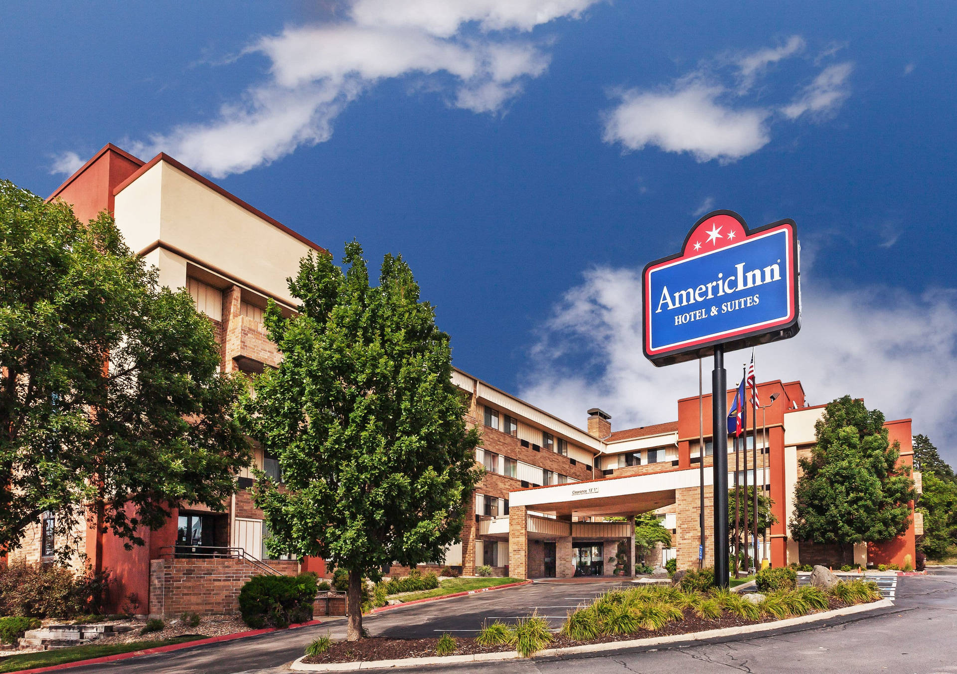 Americinnby Wyndham Omaha Does Not Require A Reservation. However, We Recommend Contacting The Hotel In Advance To Check Availability. Fondo de pantalla