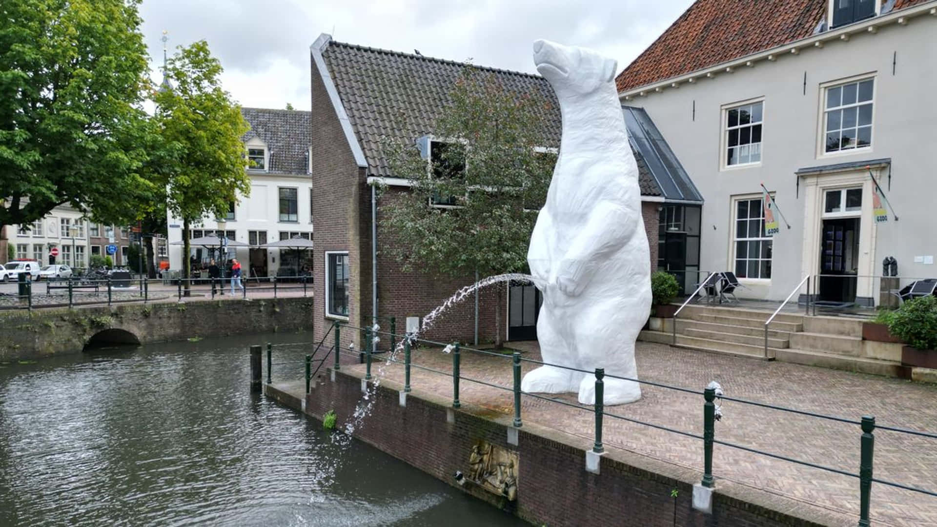 Amersfoort Giant White Bear Sculptureby Canal Wallpaper