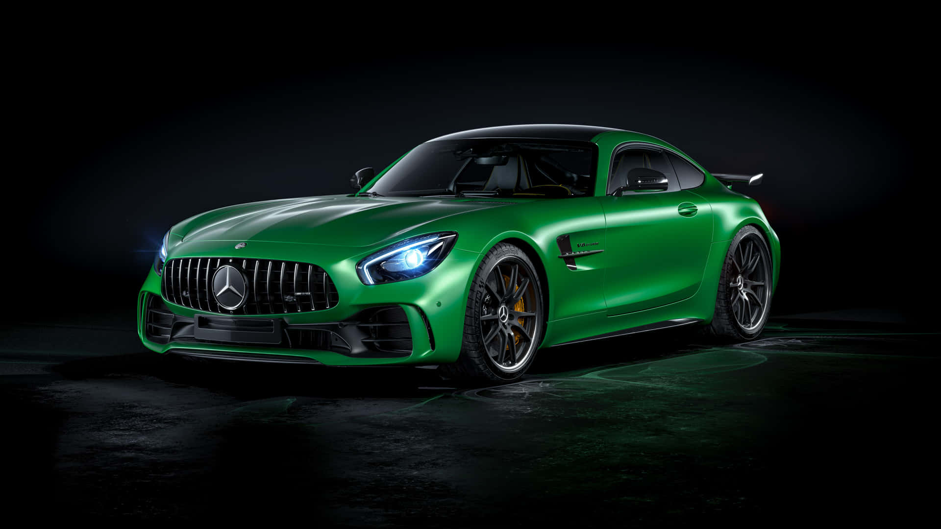 Simple Green Mercedes Benz Amg Gt R Background