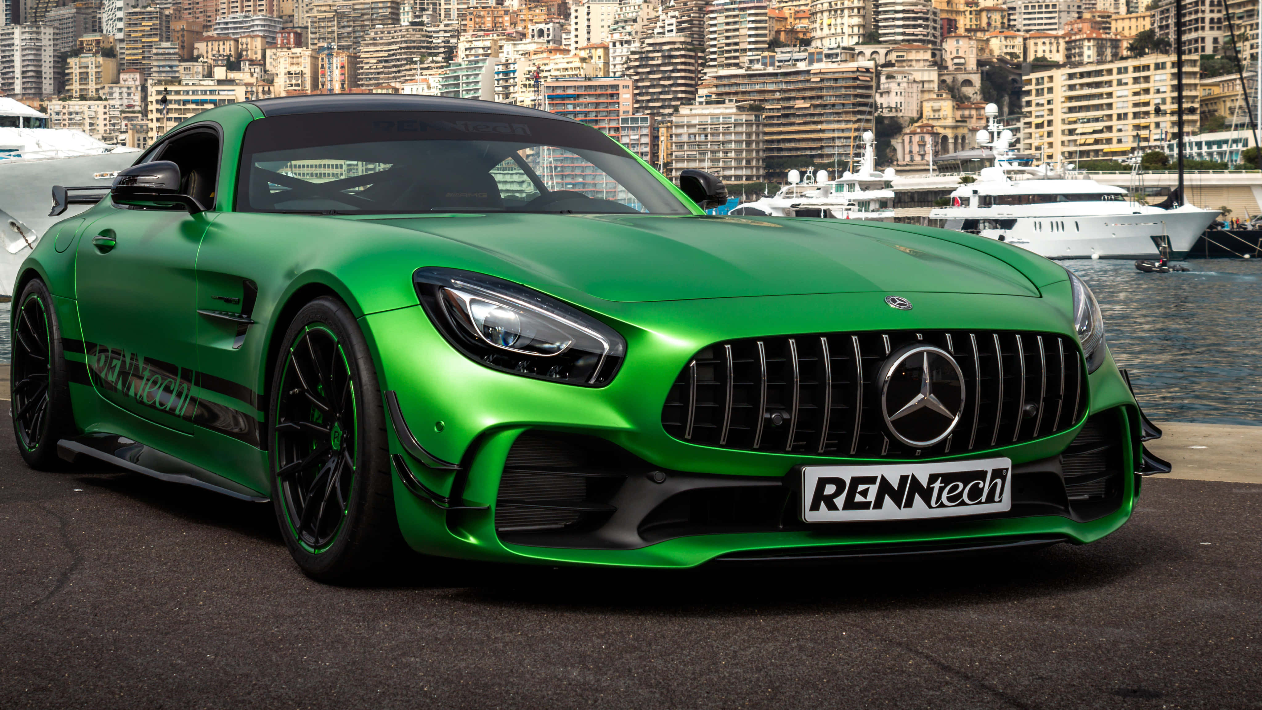 Elegantergrüner Hintergrund Mit Mercedes Amg Gt R Rennwagen