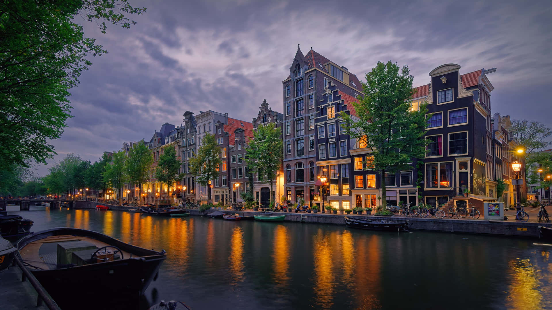 Amsterdam Canal Twilight Scenery Wallpaper