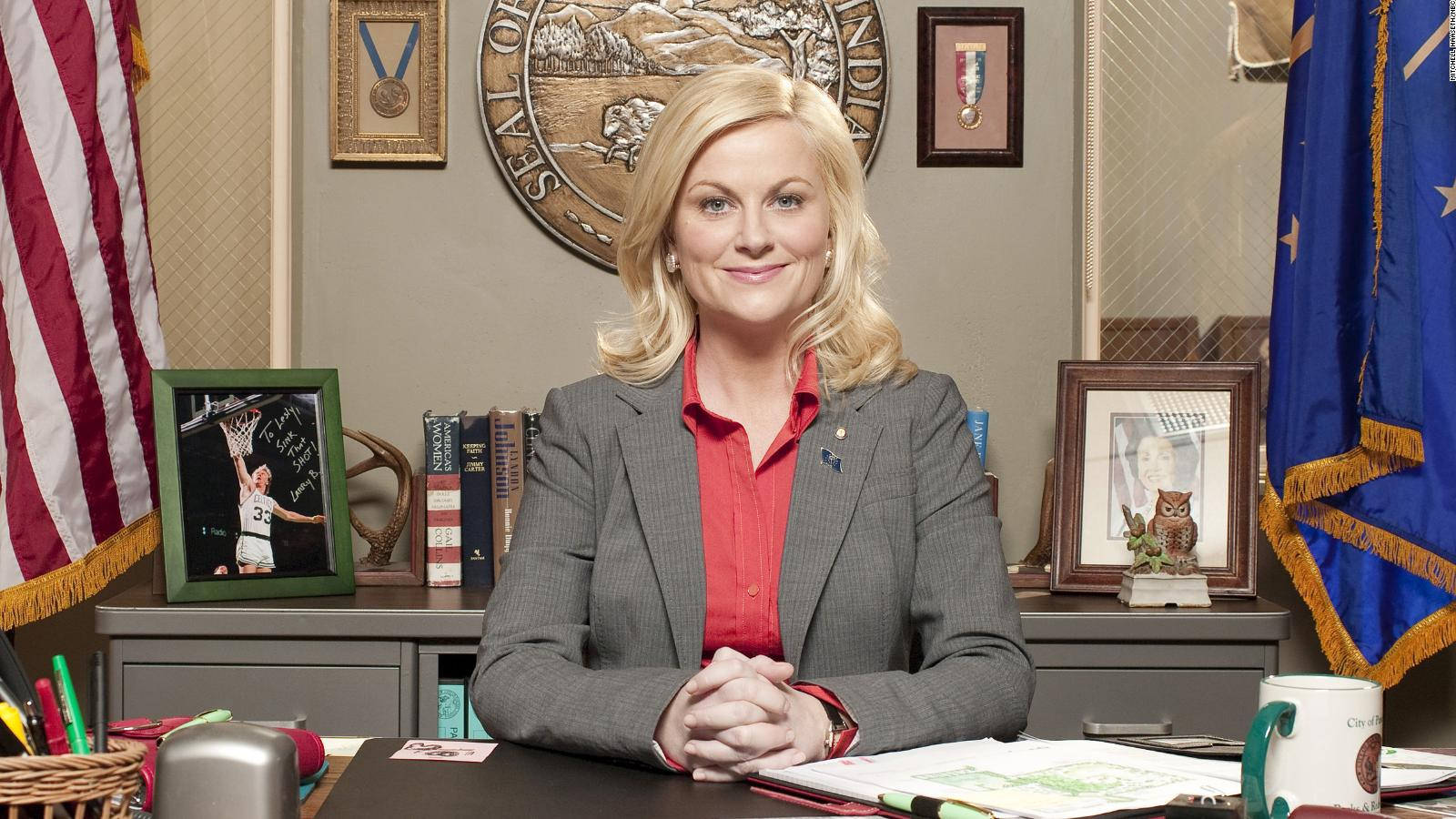 Amy Poehler as Leslie Knope in Parks and Recreation Wallpaper