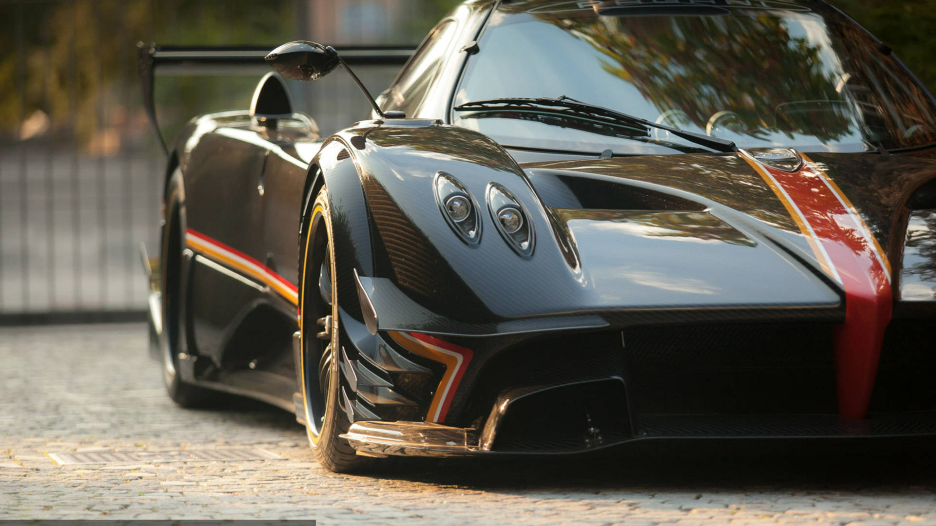 An Exhilarating Ride In The Luxurious Angle Of The Pagani Huayra. Wallpaper