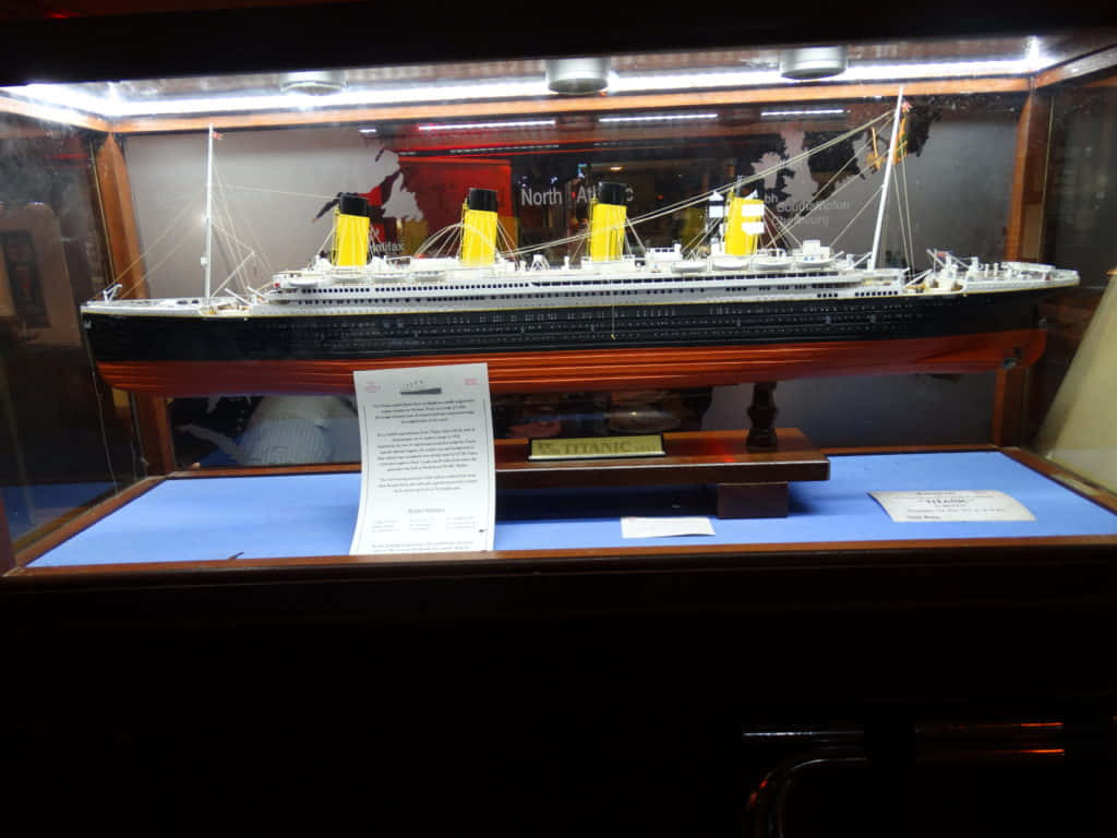 An Poitín Stil Rms Titanic Museum Background