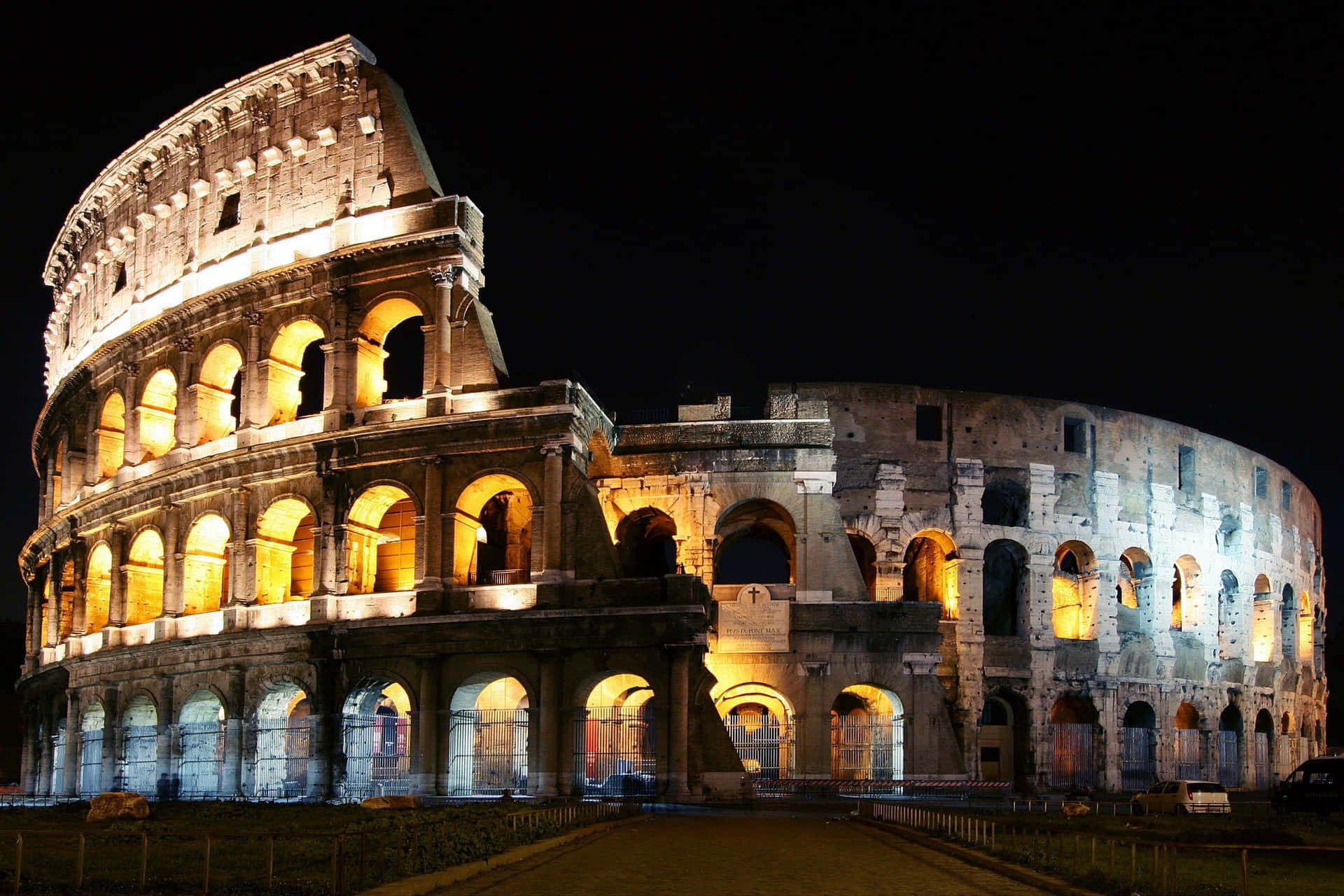 Night In Colosseum Ancient Roman Desktop Wallpaper