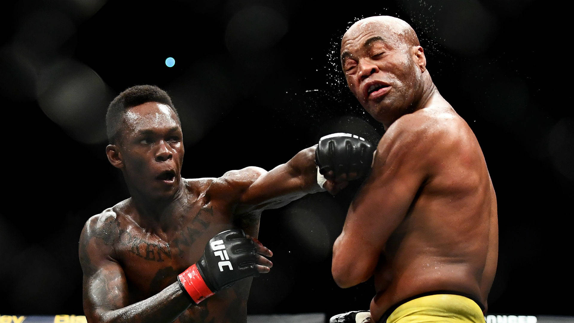 Anderson Silva Being Punched Wallpaper
