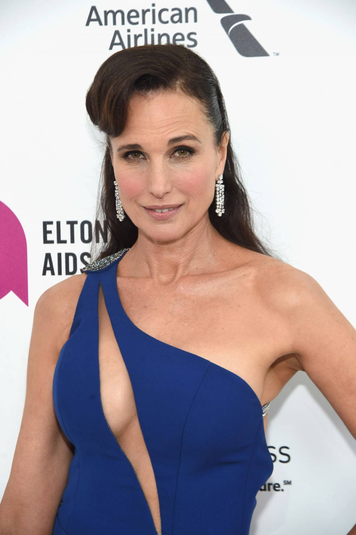 Andie Macdowell Sexy Actress In Blue Dress Wallpaper